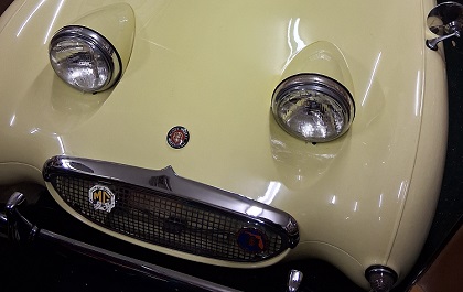 Front Close-up of Tom Schmitz's Austin Healey Sprite